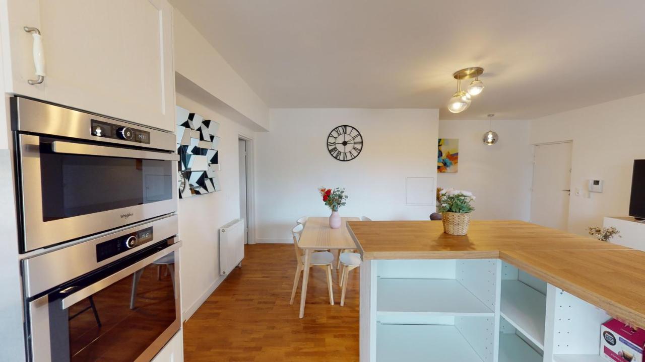 圣但尼Live Like A Local Stylish 2Br With Balcony & Parking公寓 外观 照片